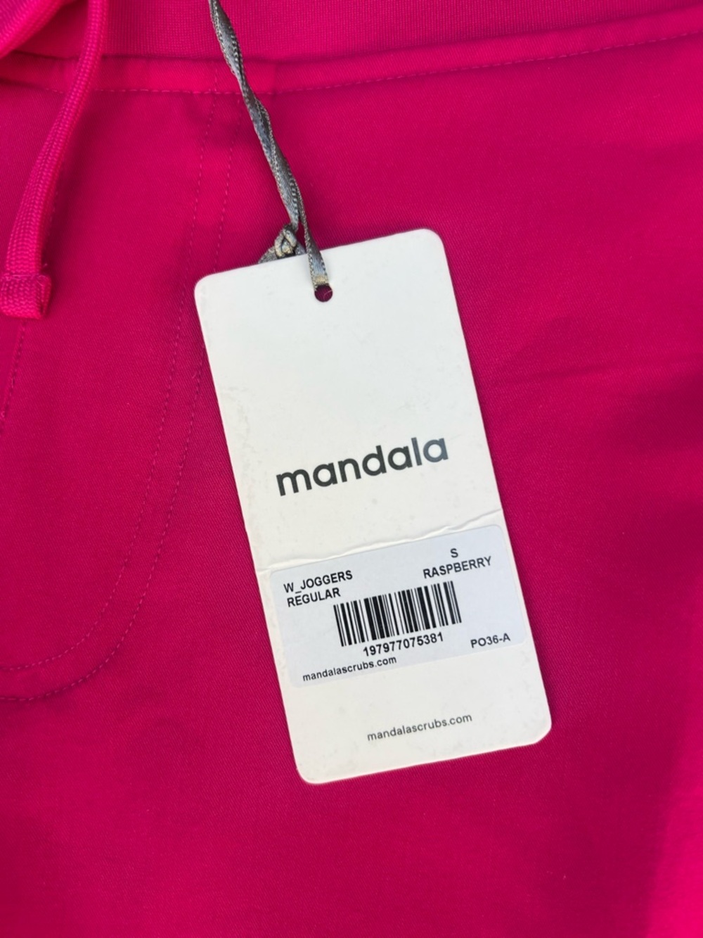 Mandala Vibrant Raspberry Pink Utility Jogger Scrubs Pockets NWT Workwear Active - Picture 5 of 13